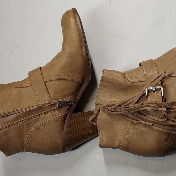 Circus by Sam Edelman Tan Fringe Leah Booties Size 8M - Picture 6 of 11